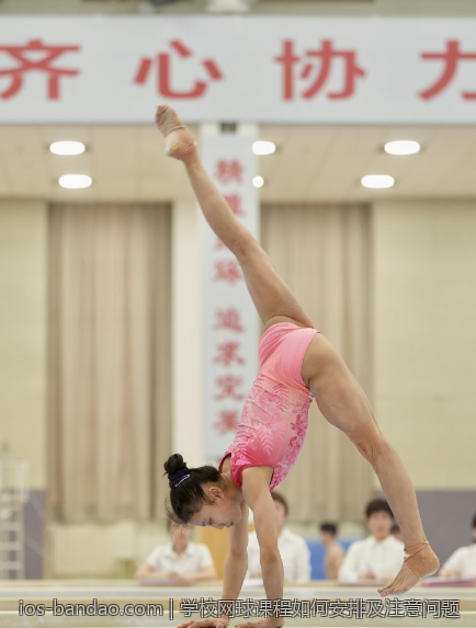 学校网球课程如何安排及注意问题